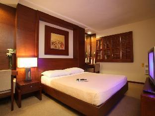 Amorsolo Mansion Hotel Макати Экстерьер фото